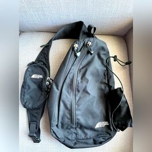 MEC one shoulder day pack